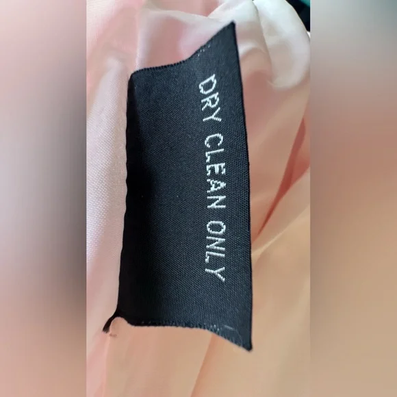 Vintage Original Pink Members Only jacket - Picture 4 of 15